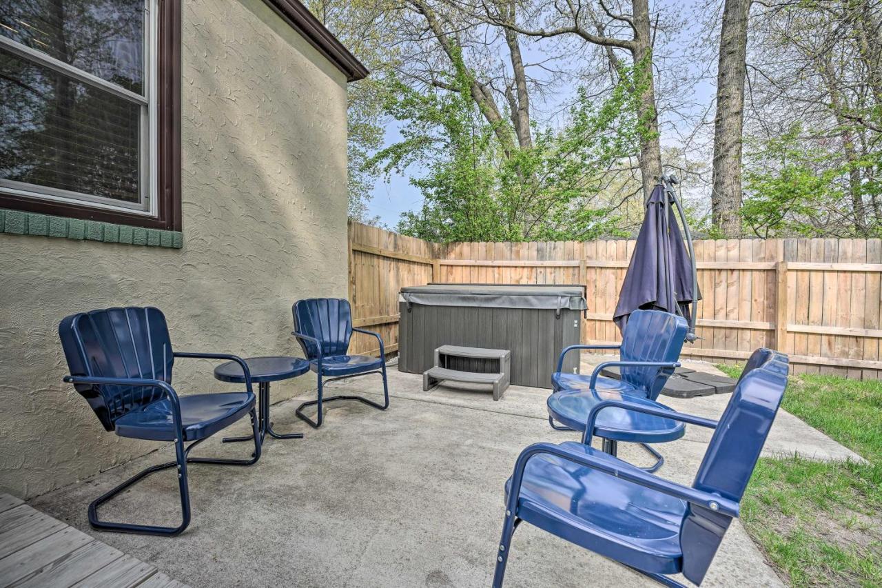 Benton Harbor Gracie Cottage With Hot Tub And Yard! Eksteriør bilde